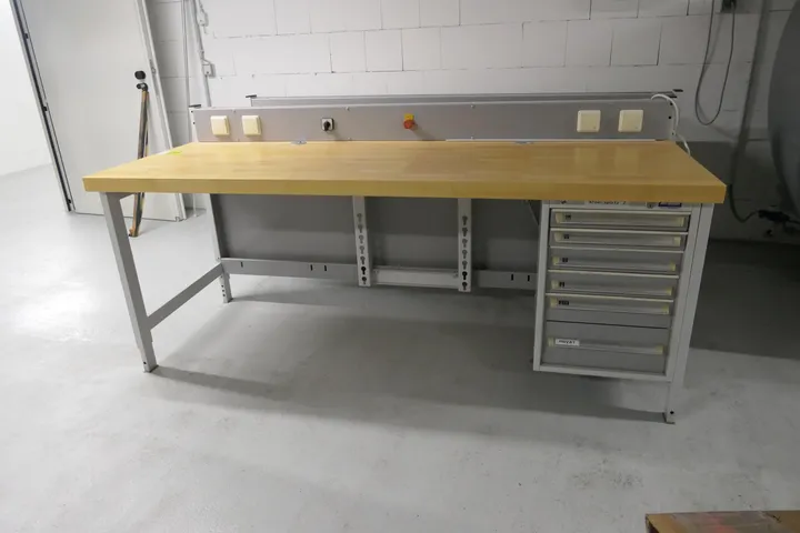 Garant - Werkstatttisch Maße in cm ca. 200 x 77 x 98